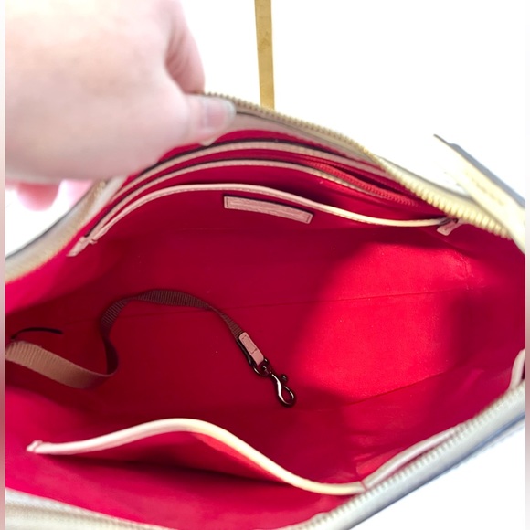 Dooney & Bourke Creamy White Leather Hobo Shoulder Bag - Picture 7 of 12